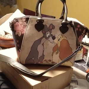 LOUNGEFLY LADY AND TRAMP SATCHEL... BEAUTIFUL DESIGN